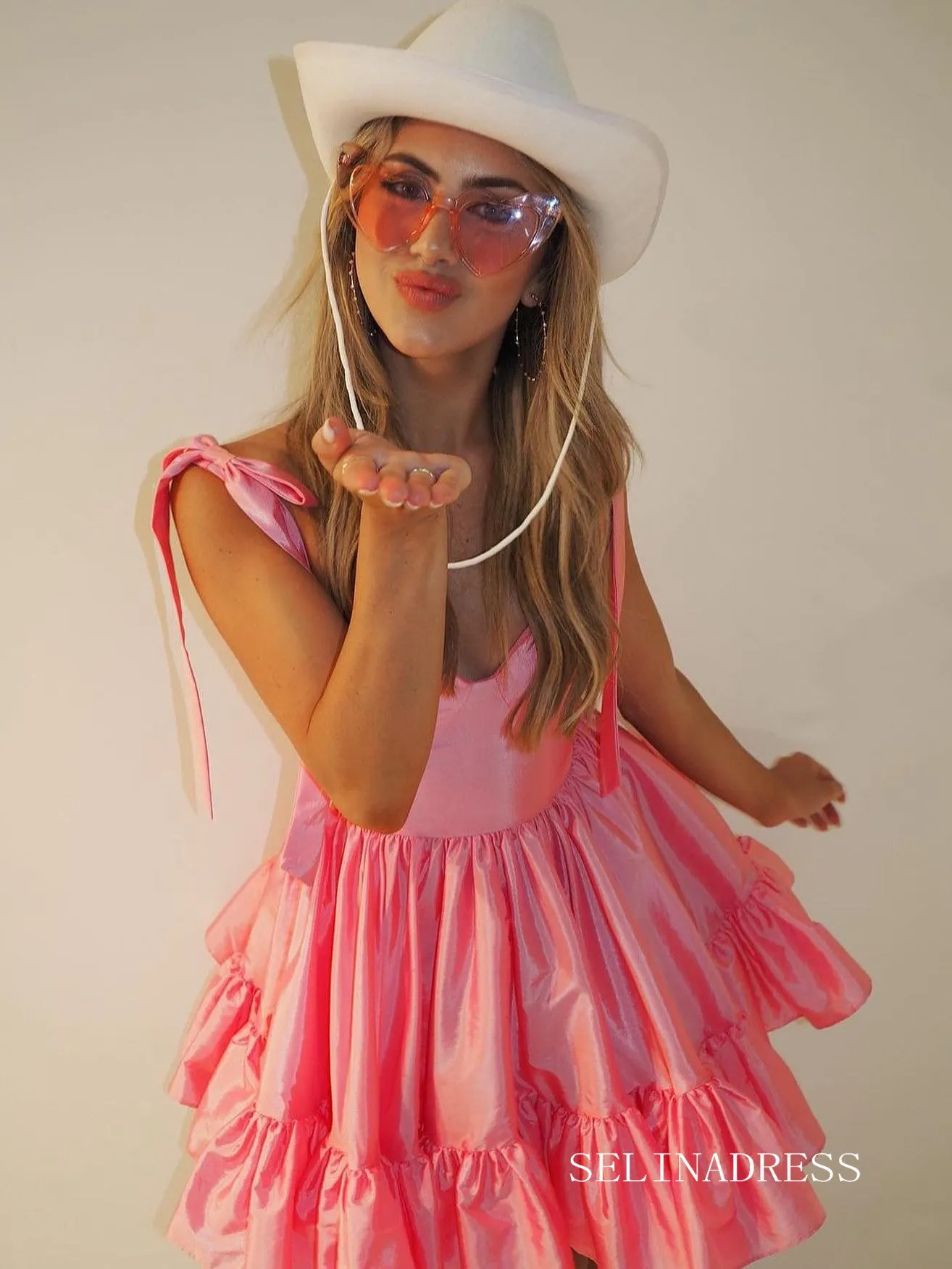 A-line Sweetheart Hot Pink Short Prom Dress Cute Satin Homecoming Dress JKW011