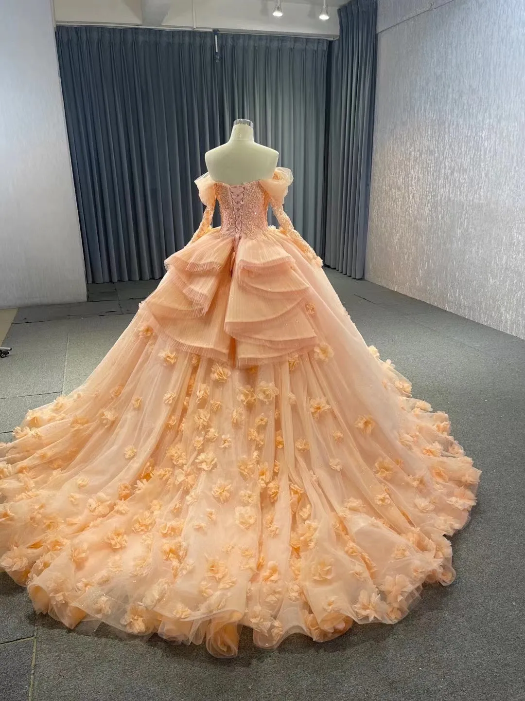 Beautiful Flower Ball Gowns Off-the-shoulder Sweet 16 Ball Gown Quinceanera Dress 231096