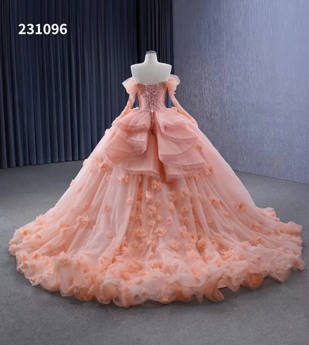 Beautiful Flower Ball Gowns Off-the-shoulder Sweet 16 Ball Gown Quinceanera Dress 231096