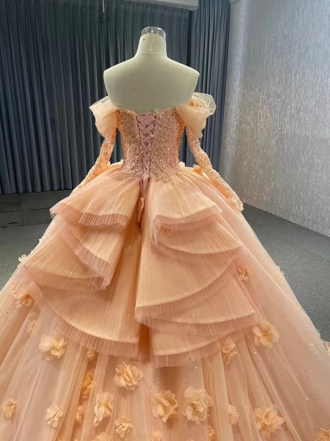 Beautiful Flower Ball Gowns Off-the-shoulder Sweet 16 Ball Gown Quinceanera Dress 231096