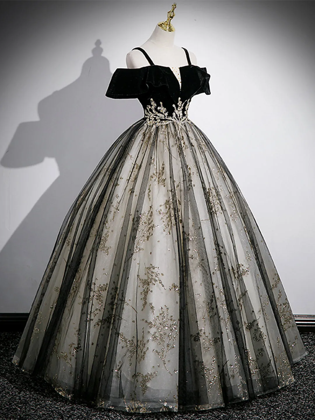 Black Velvet Tulle Sequins Floor Length Prom Dress Off the Shoulder Evening Party Dress