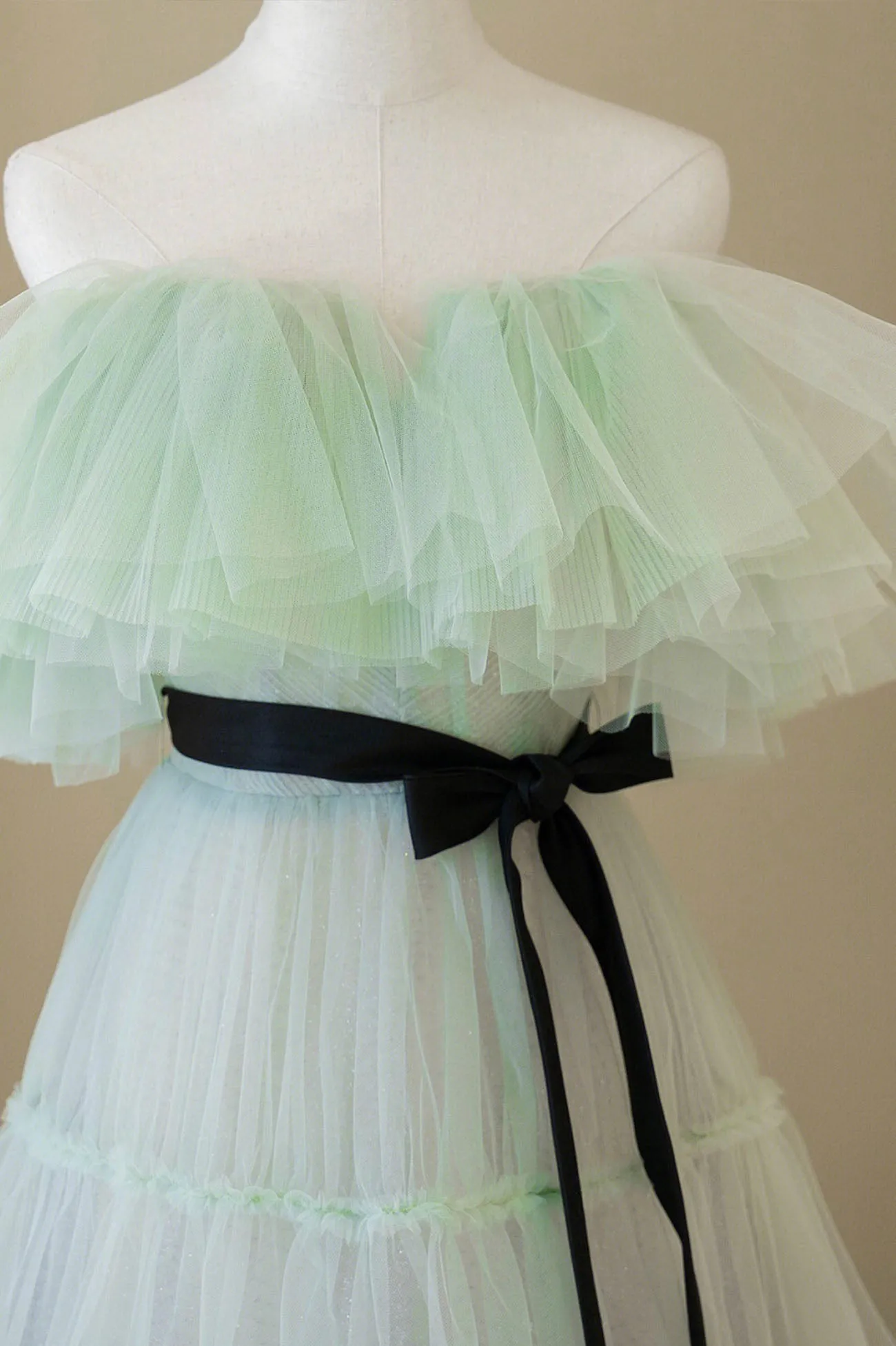 Green Tulle Floor Length Prom Dress A-Line Off Shoulder Evening Dress