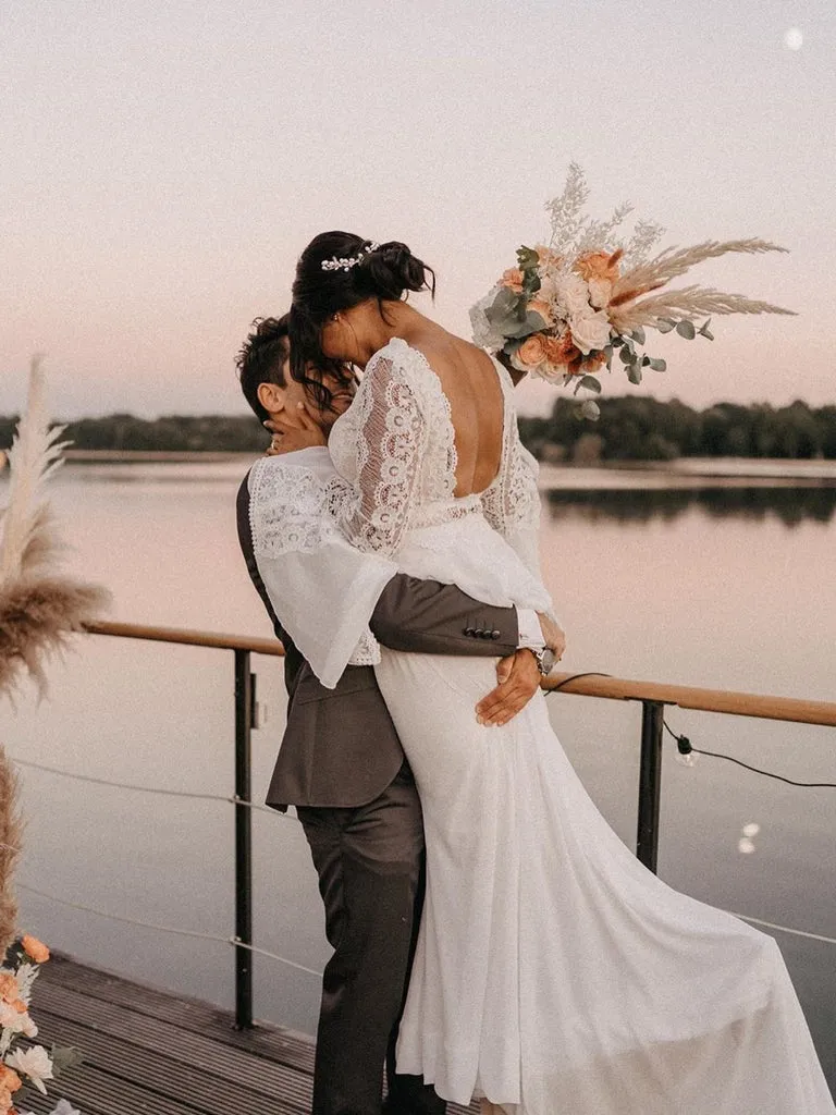 Ivory V Neck Long Sleeve Chiffon Lace Wedding Dress