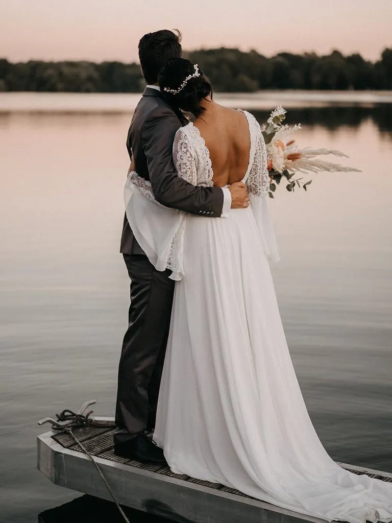 Ivory V Neck Long Sleeve Chiffon Lace Wedding Dress