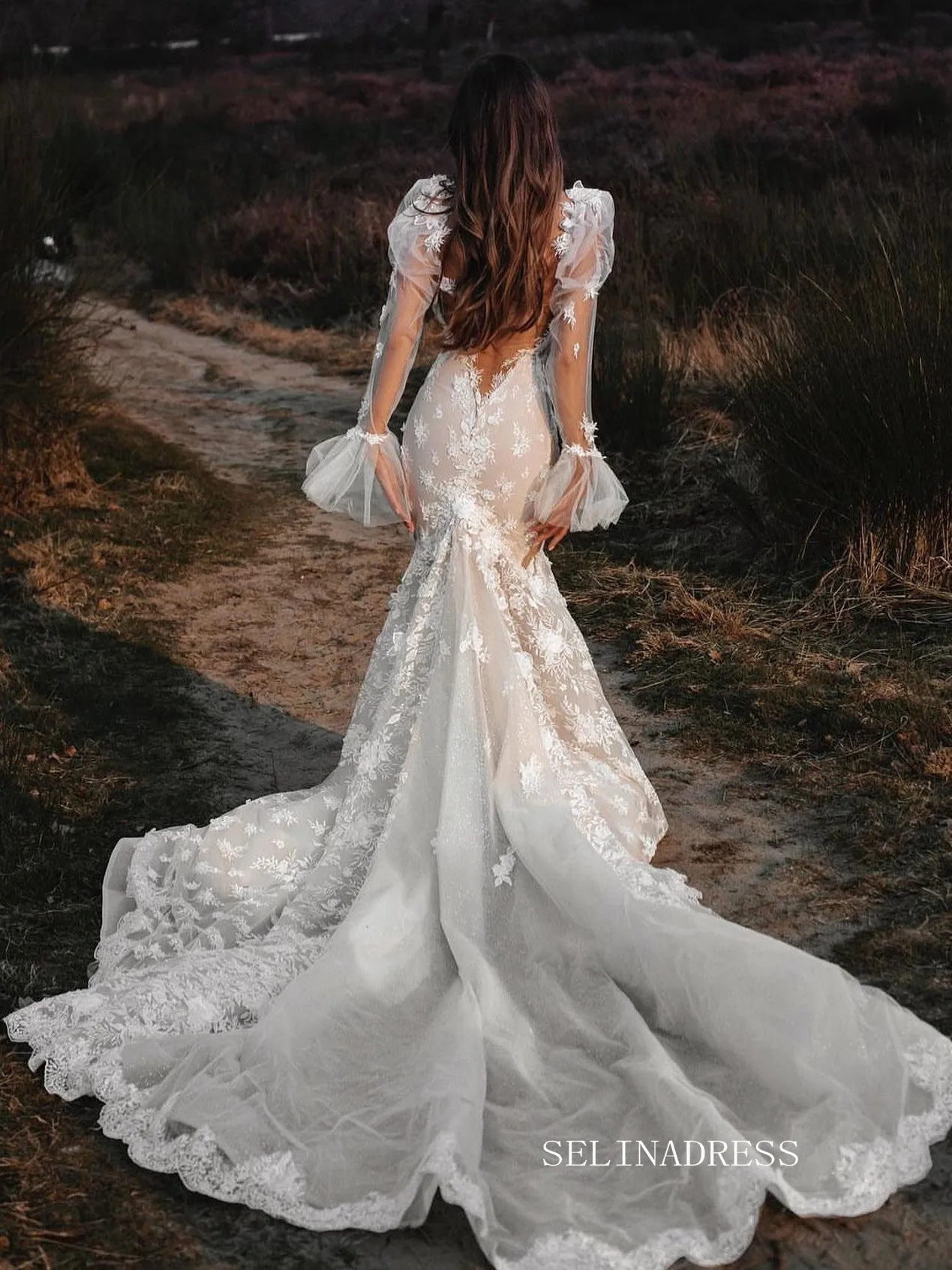 Luxury Mermaid Lace Wedding Dress Long Sleeve Illusion Open Back Sexy Bridal Gowns ASK009
